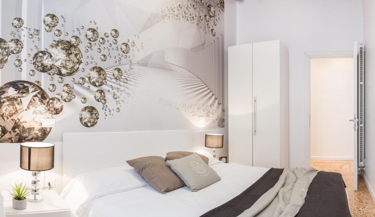 San Polo Design By Wonderful Italy * Venedig